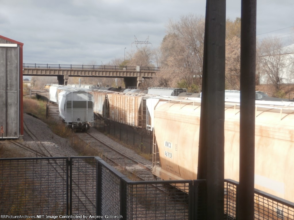 UP Train GBRX 69305 + MWCX 461929